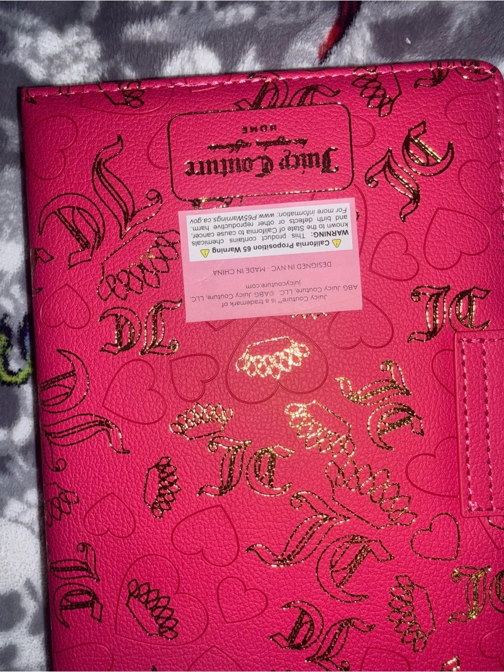 Juicy Couture bright pink